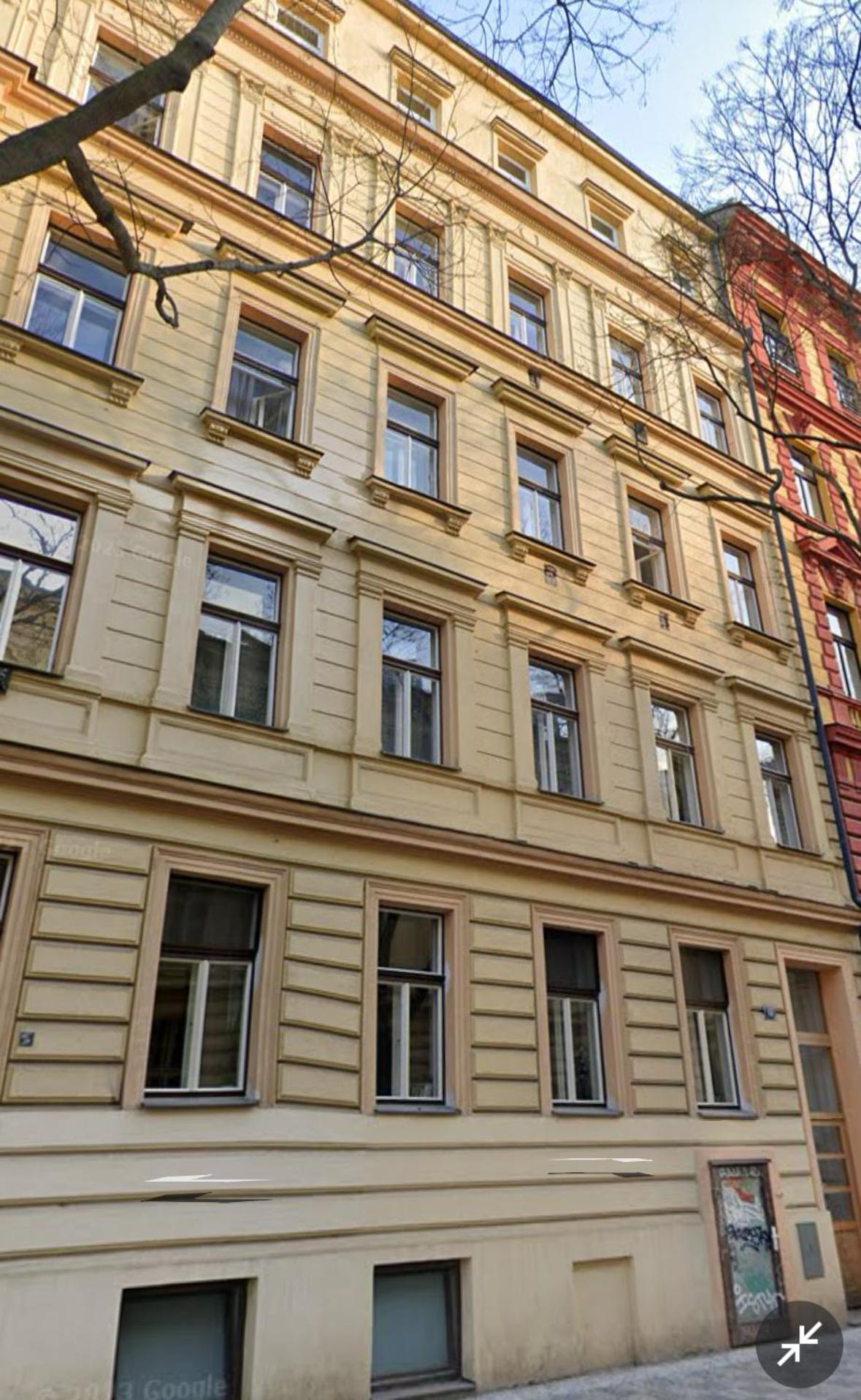 Apartamento Spacious Karlin Lofty Praga