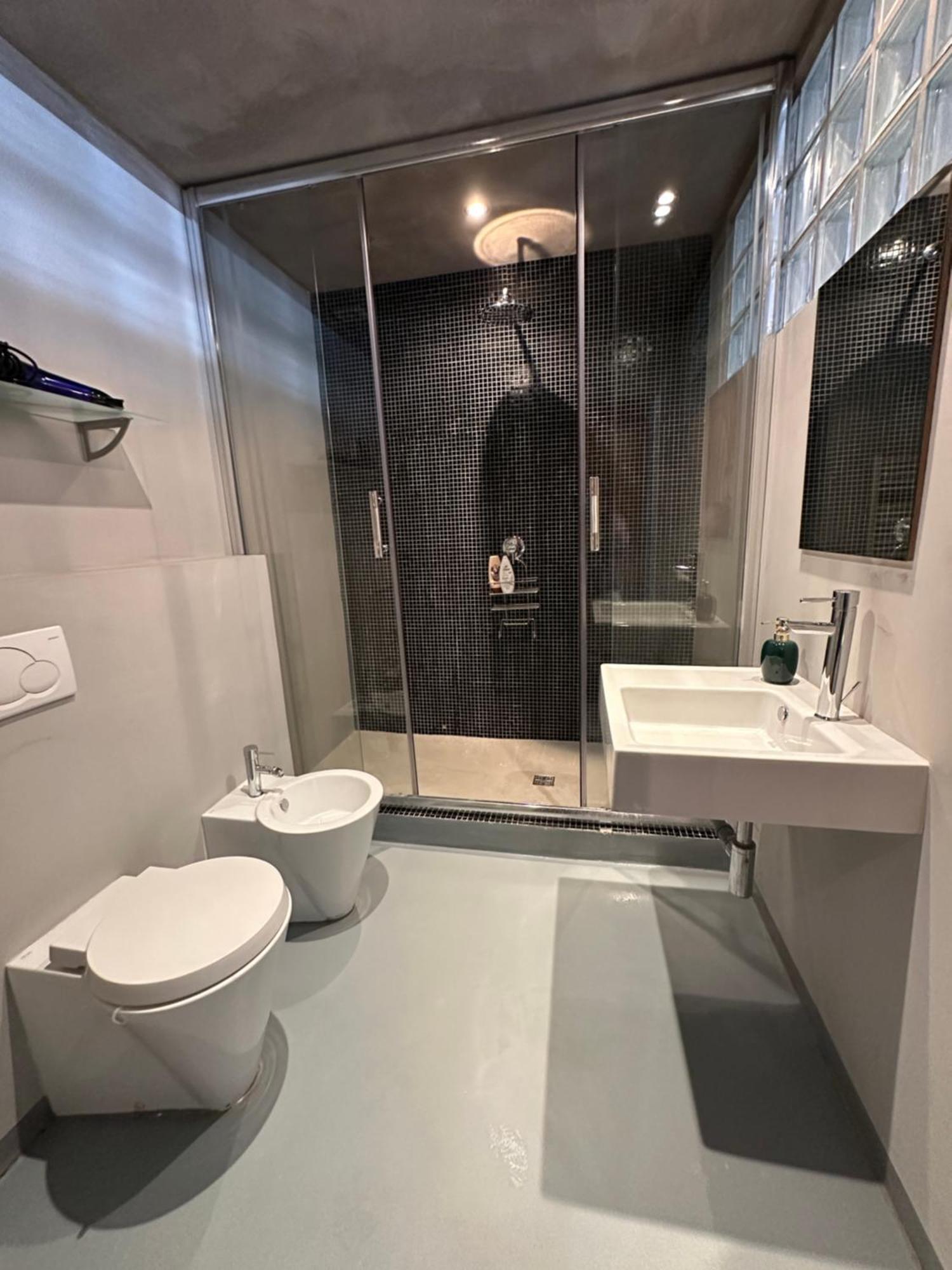 Apartamento Spacious Karlin Lofty